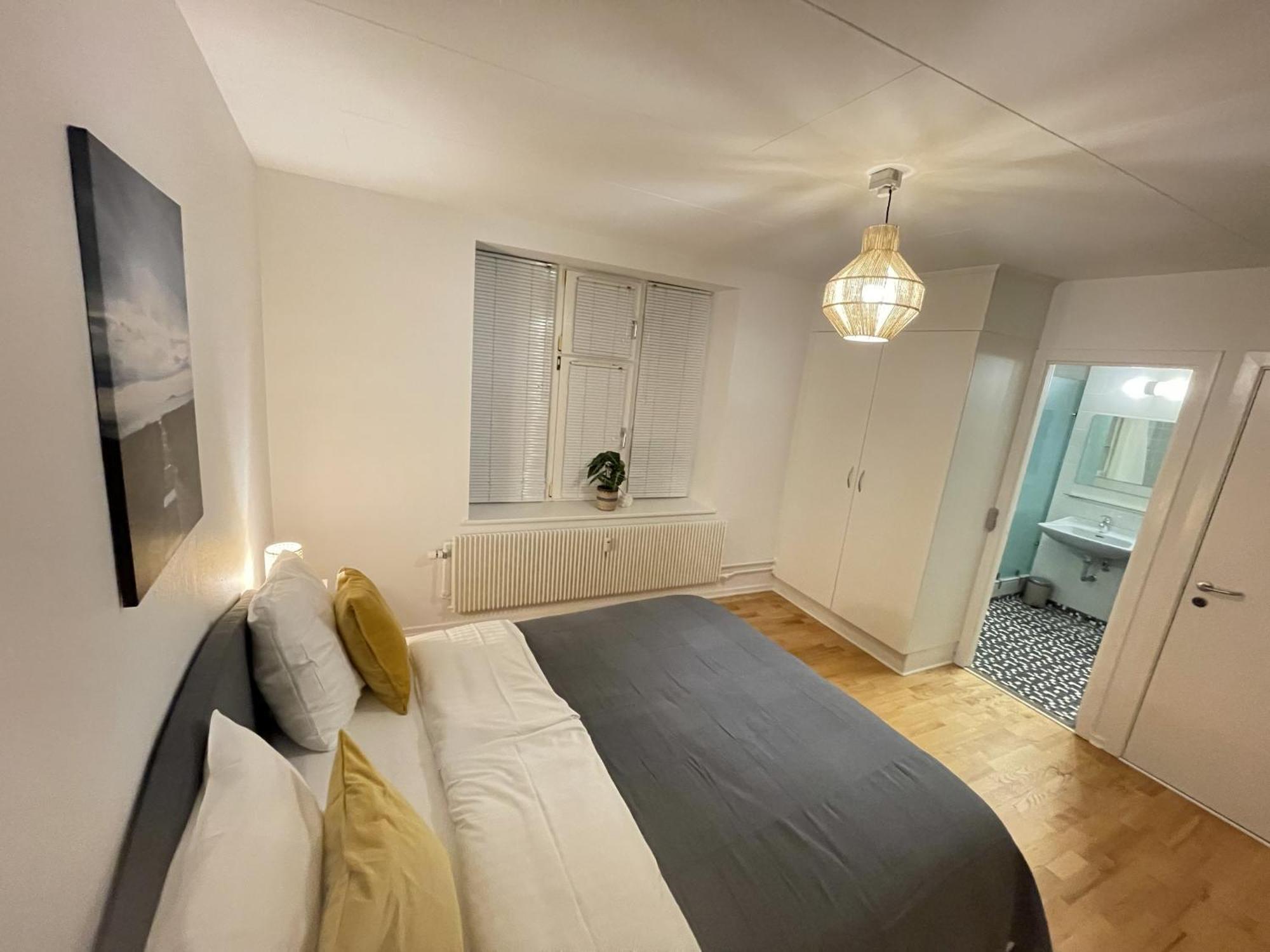Apartment Aday - Large Terrace And 2 Bedrooms In The Heart Of Randers